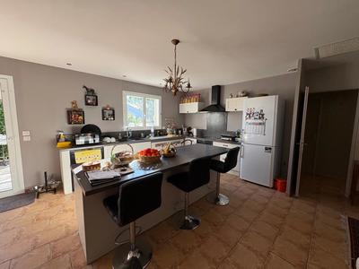 Villa - 115 m² - 6 pièces