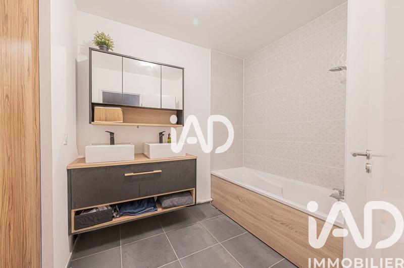 Appartement - 72 m² - 3 pièces