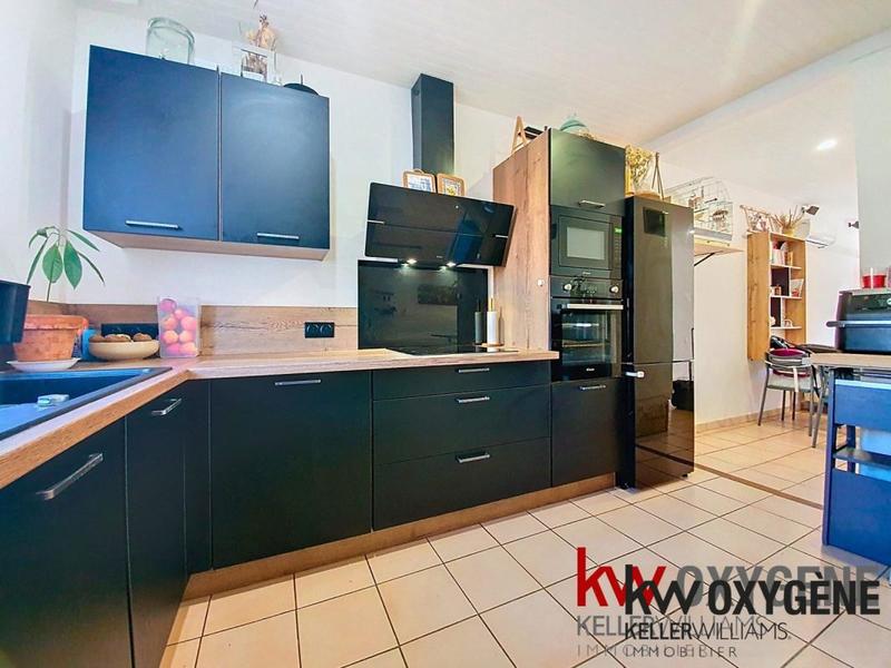 Maison - 95 m² - 4 pièces