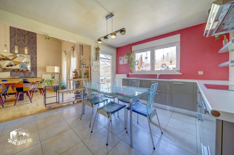 Maison - 164 m² - 6 pièces