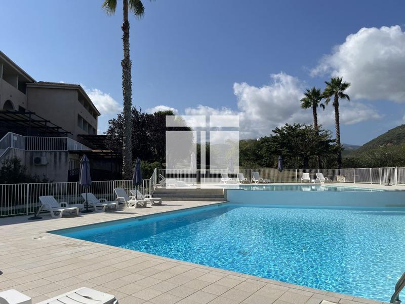 Studio - 19 m² - 1 pièce