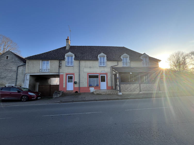 Maison de ville - 293 m² - 11 pièces