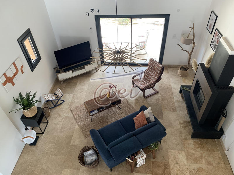 Villa - 170 m² - 6 pièces