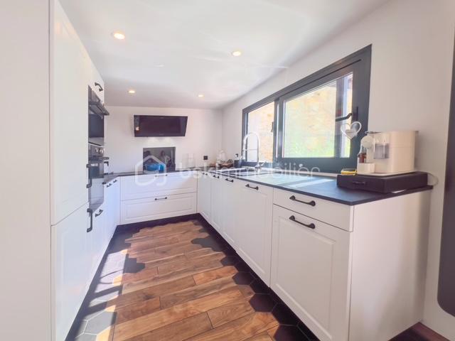 Maison - 133 m² - 5 pièces