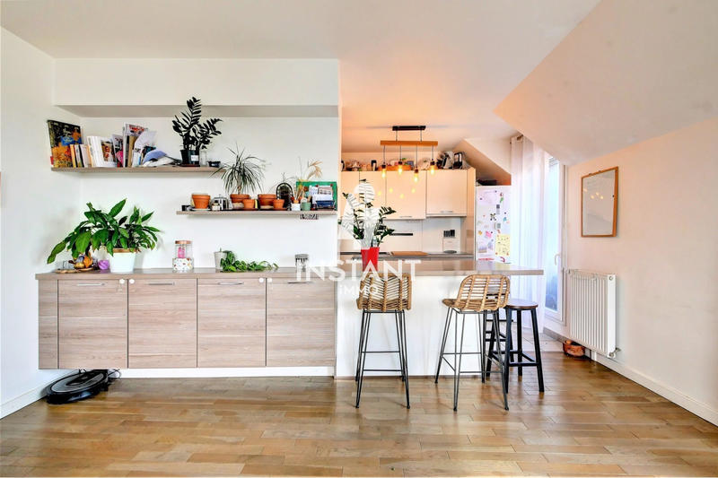 Appartement - 64 m² - 3 pièces