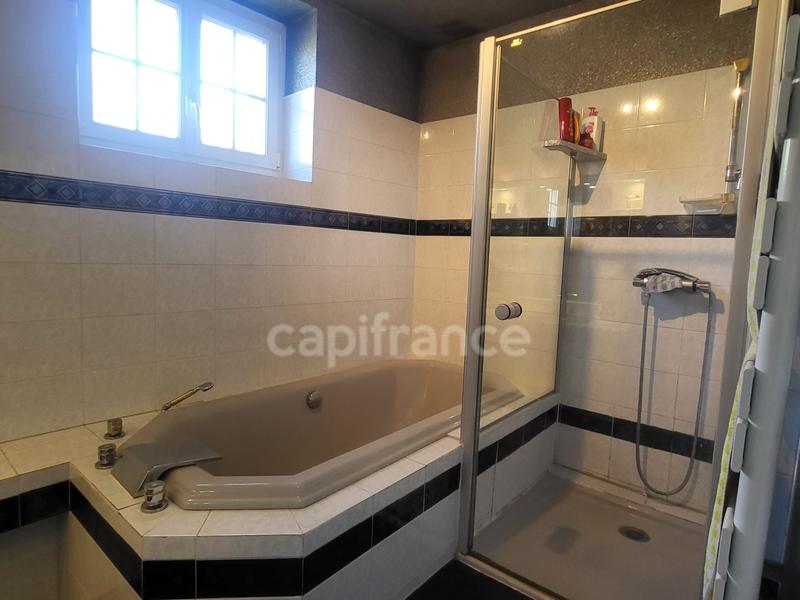 Maison - 160 m² - 5 pièces