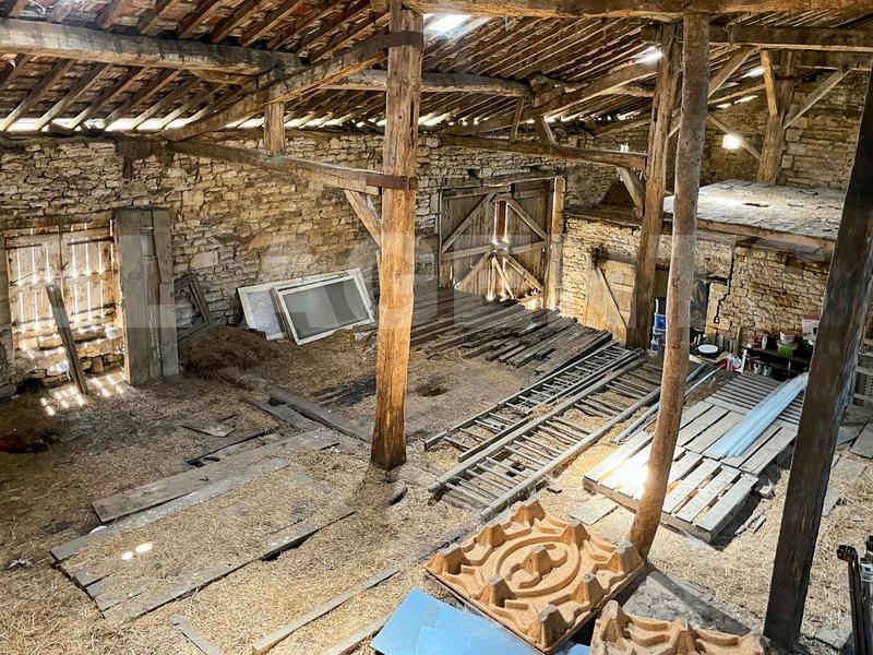 Maison - 185 m² - 8 pièces