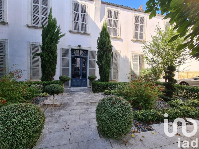 Appartement - 90 m² - 5 pièces