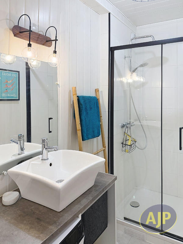 Appartement - 49 m² - 3 pièces