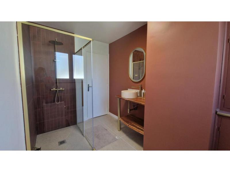 Maison - 175 m² - 7 pièces