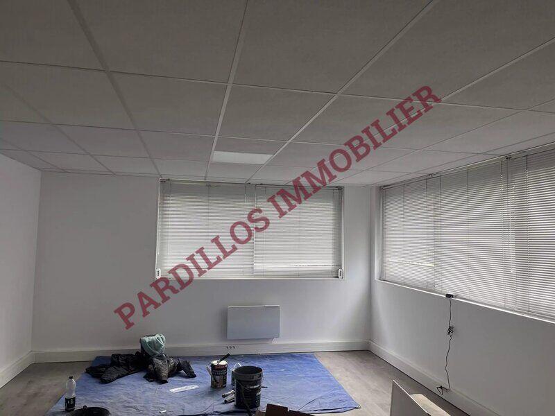 Bureau - 57 m²