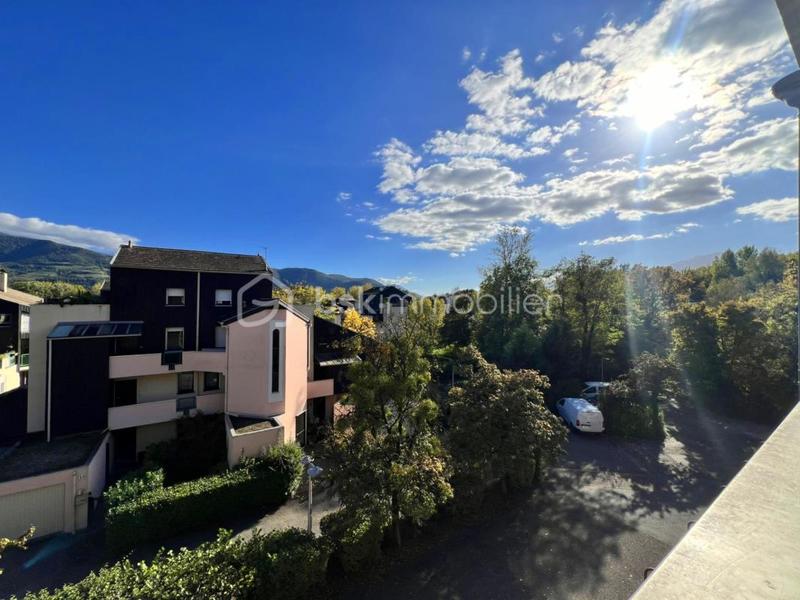 Appartement - 81 m² - 4 pièces