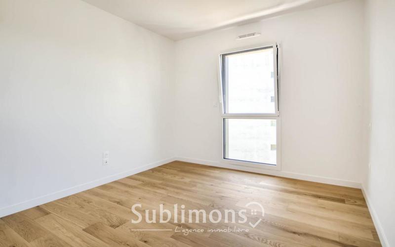 Appartement - 161 m² - 5 pièces