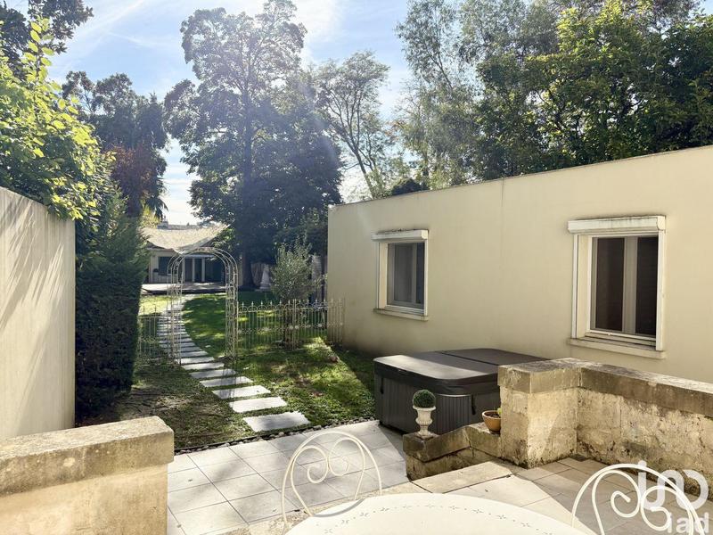 Appartement - 168 m² - 5 pièces