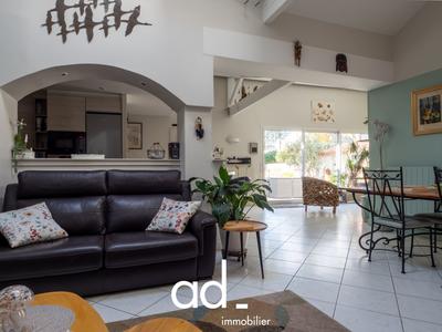 Maison - 150 m² - 5 pièces