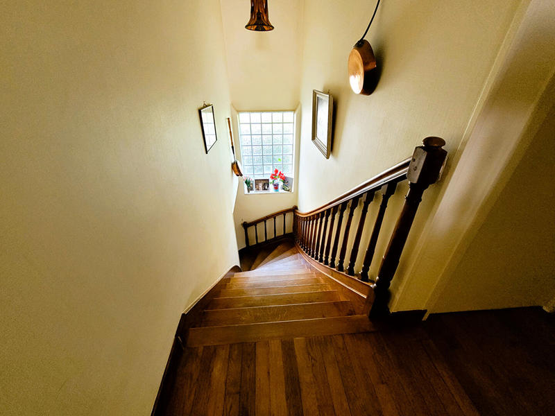 Maison - 142 m² - 6 pièces