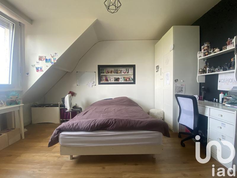 Maison - 217 m² - 8 pièces