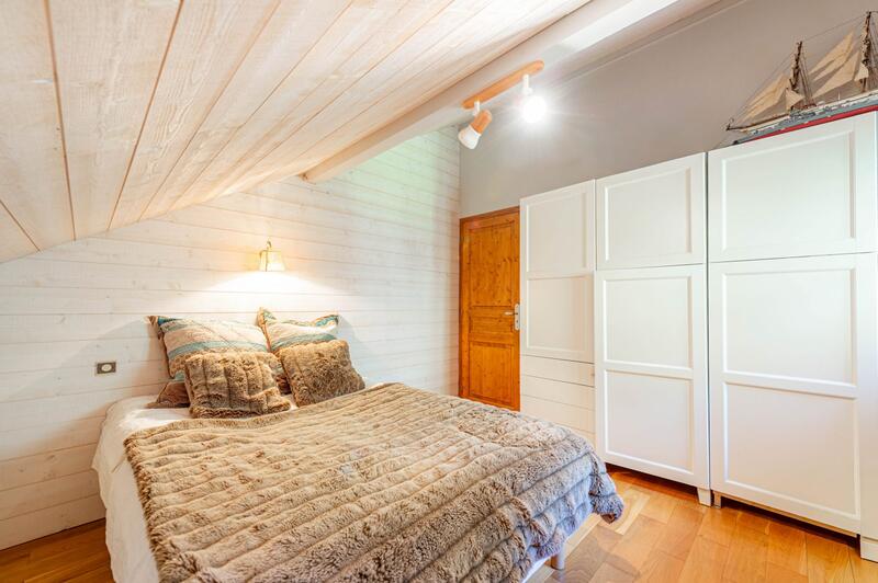 Châlet - 164 m² - 9 pièces