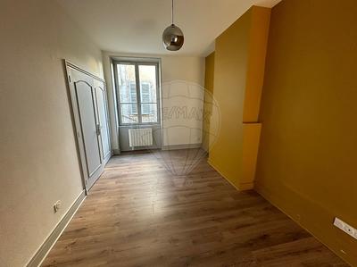 Appartement - 87 m² - 4 pièces