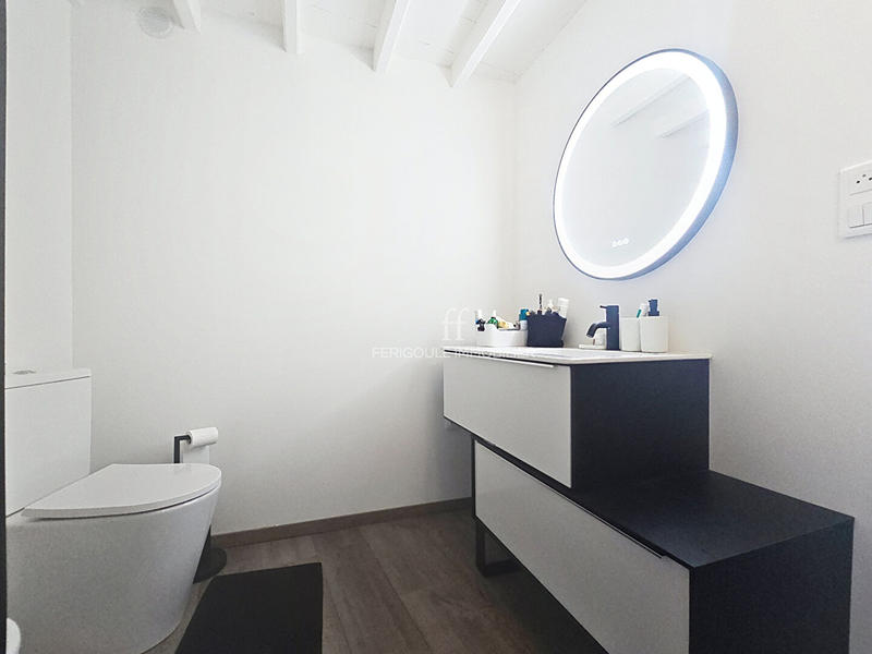 Appartement - 72 m² - 2 pièces