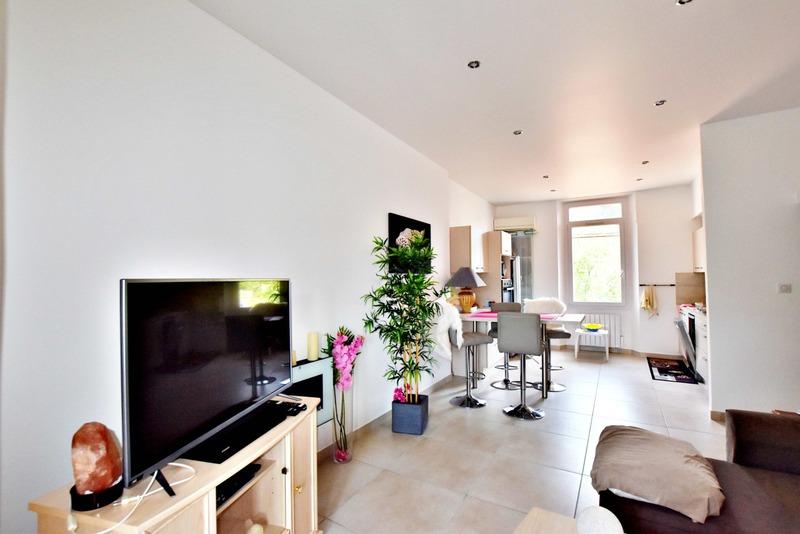 Maison - 163 m² - 6 pièces