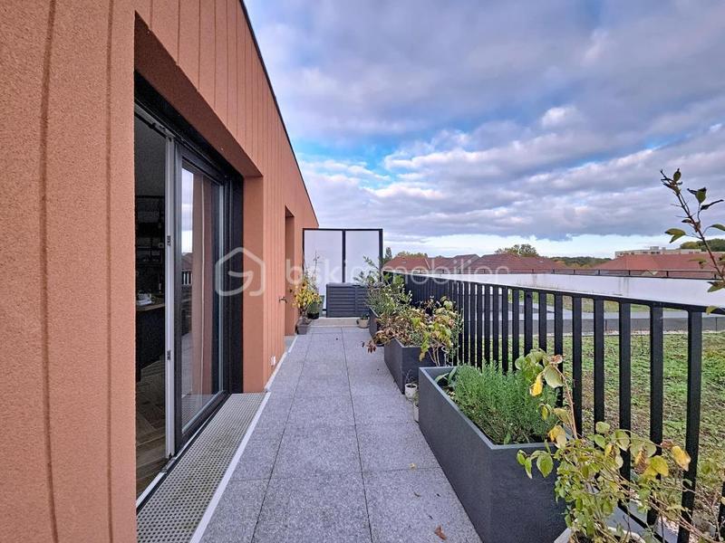 Appartement - 61 m² - 3 pièces