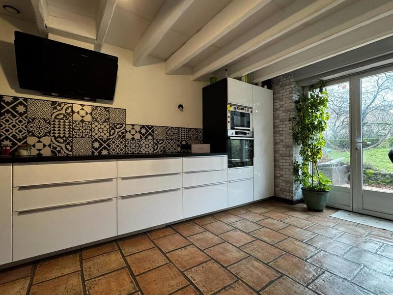 Maison - 147 m² - 7 pièces