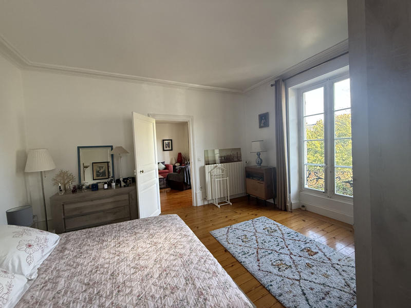 Maison - 191 m² - 7 pièces