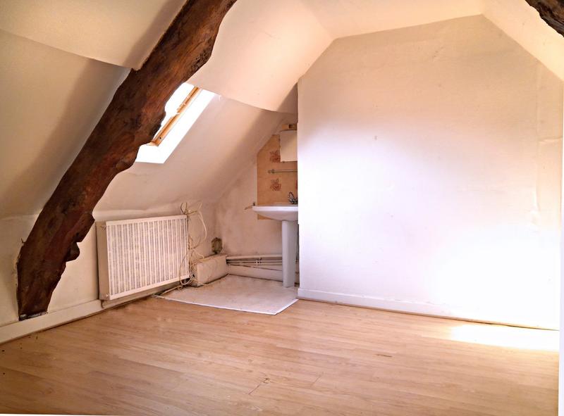 Maison - 86 m² - 5 pièces