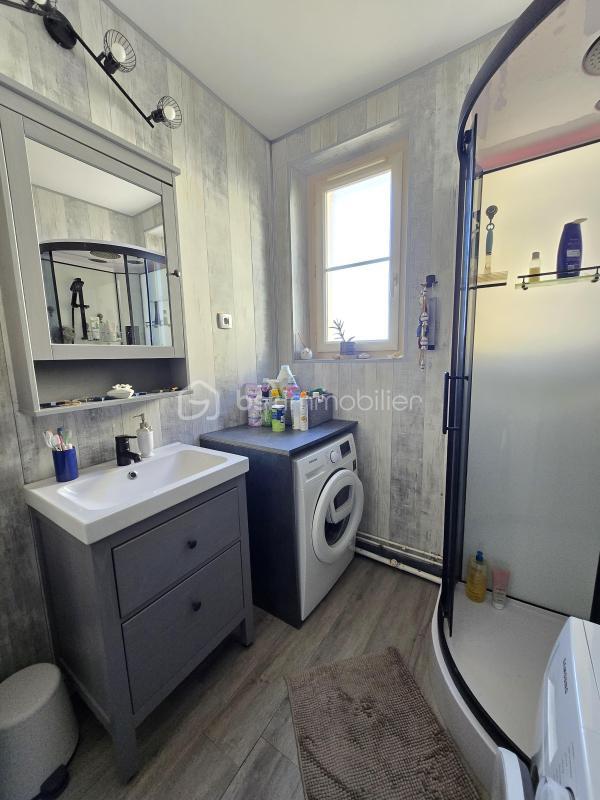 Appartement - 99 m² - 4 pièces