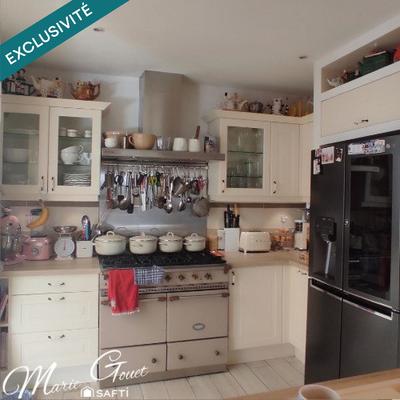 Maison - 105 m² - 5 pièces