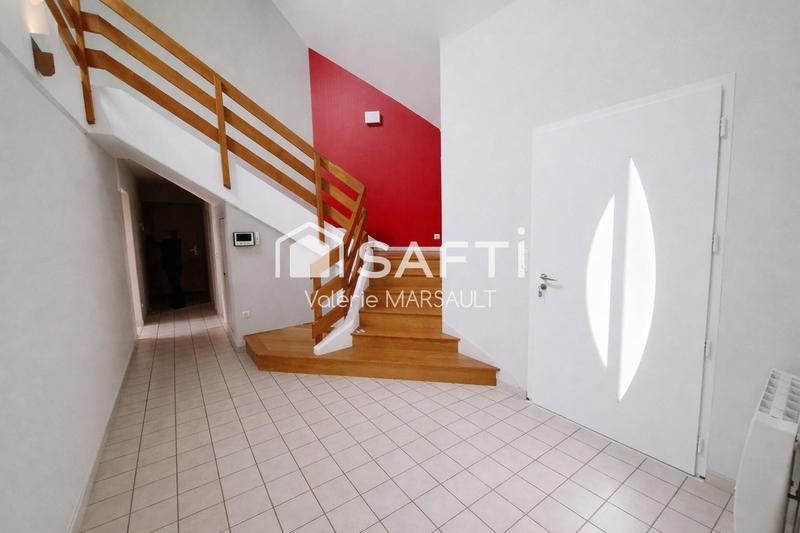 Maison - 185 m² - 6 pièces