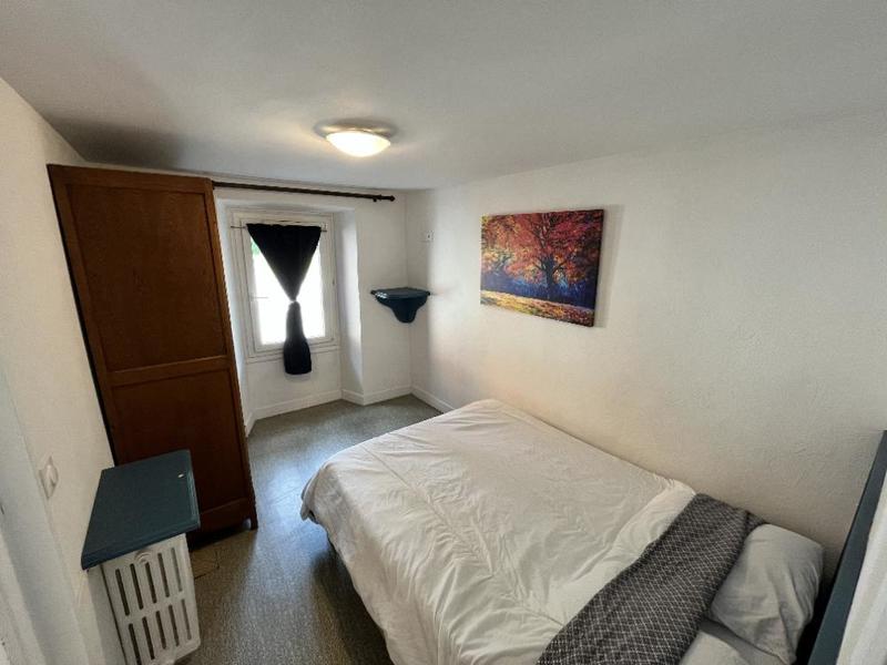 Appartement - 240 m² - 1 pièce