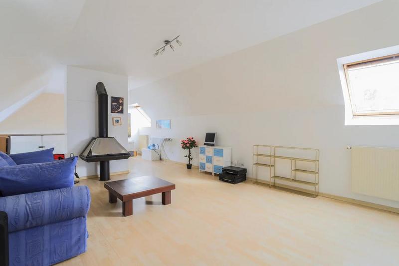 Maison - 206 m² - 5 pièces