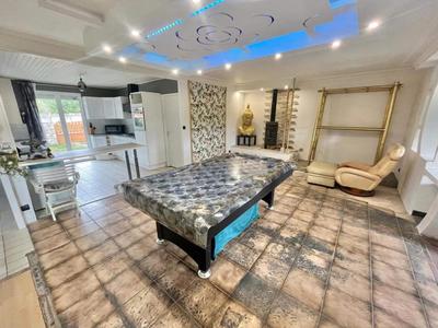 Maison - 168 m² - 5 pièces