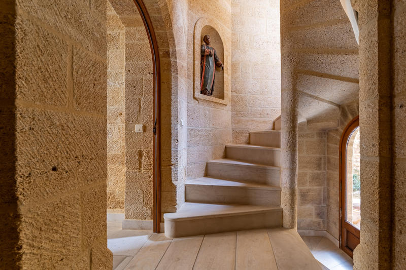 Maison - 215 m² - 8 pièces