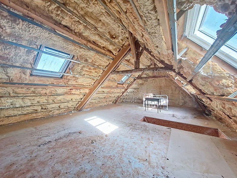 Maison - 179 m² - 5 pièces