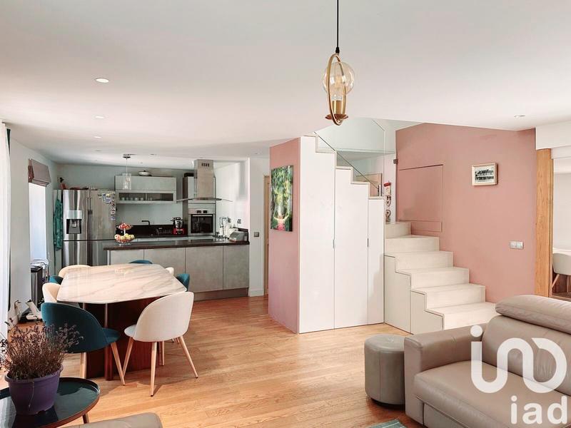 Appartement - 121 m² - 5 pièces