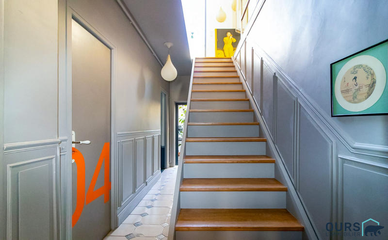 Maison - 140 m² - 5 pièces