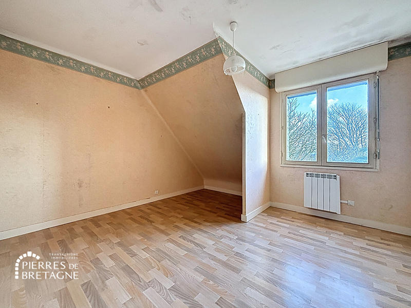 Maison - 154 m² - 9 pièces