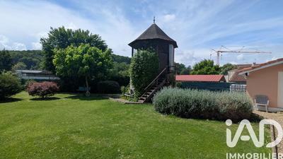 Maison - 98 m² - 4 pièces