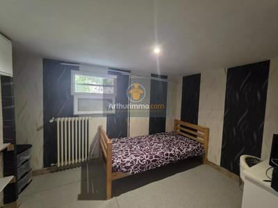 Maison - 85 m² - 6 pièces