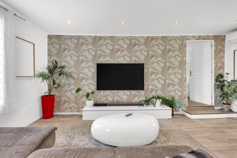 Maison - 193 m² - 6 pièces