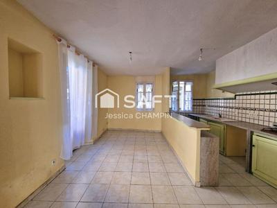 Maison de village - 161 m² - 7 pièces