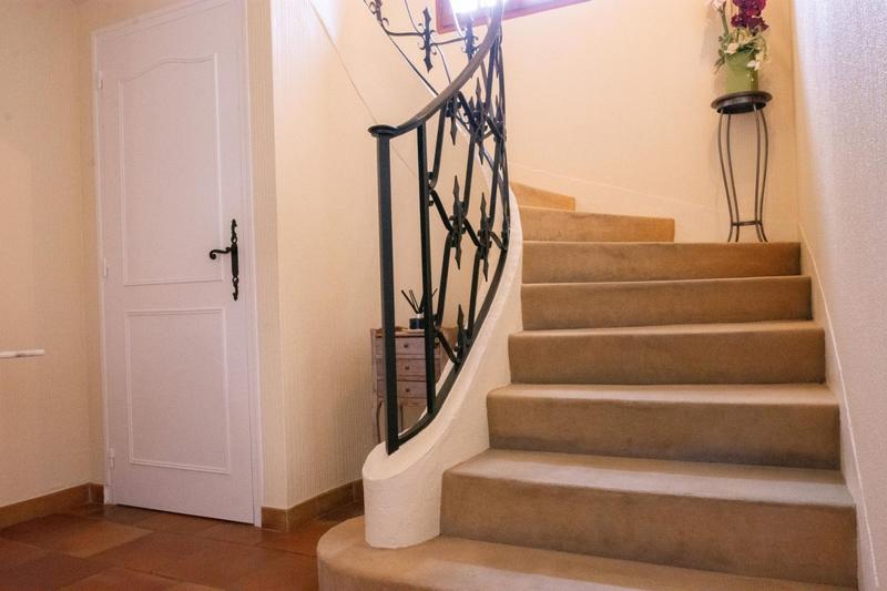 Maison - 276 m² - 13 pièces