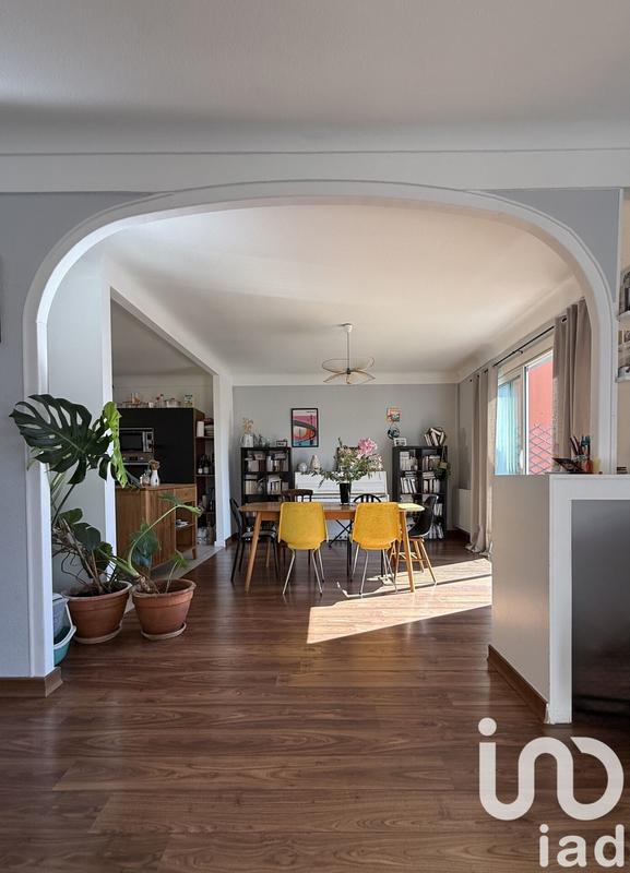 Appartement - 170 m² - 6 pièces