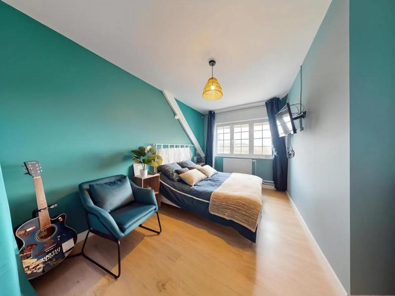 Maison - 178 m² - 6 pièces