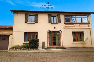 Maison - 182 m² - 6 pièces