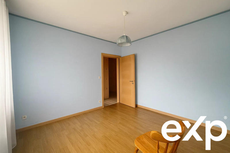 Maison traditionnelle - 121 m² - 6 pièces