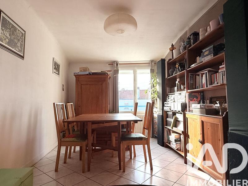 Maison - 95 m² - 4 pièces